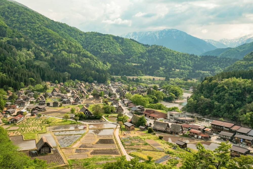 里山　景色　民家